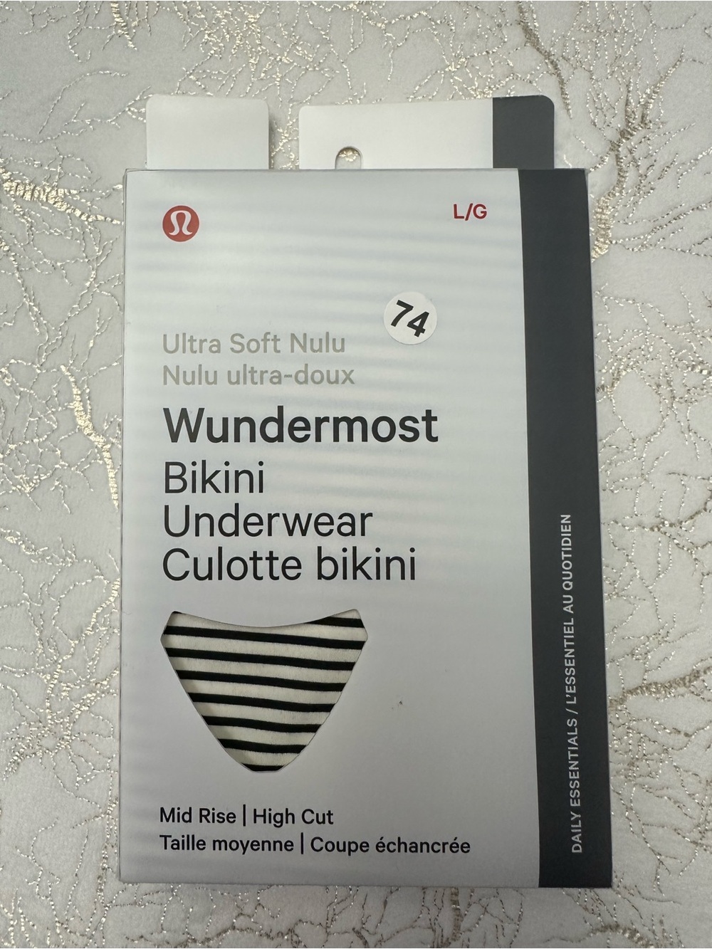 Lululemon Wundermost Bikini Underwear in black/white